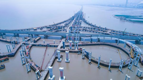 เสาเข็มสุดท้ายของทางแยกต่างระดับ Binhai ของ Hangyong หลายสาย โครงการ Ningbo Phase I เสร็จสมบูรณ์แล้ว