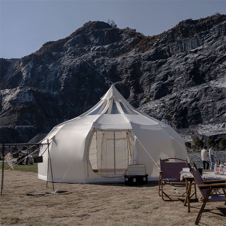 เต็นท์ระฆังผ้าใบกลางแจ้ง YMOUTDOOR นำมาสู่ธุรกิจ Glamping อย่างไร
